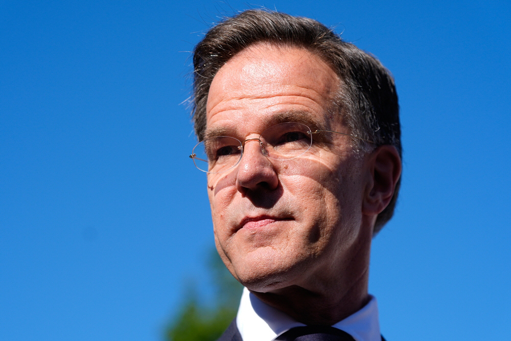 Trump NATO Rutte <YONHAP NO-4389> (AP Photo/Manuel Balce Ceneta)