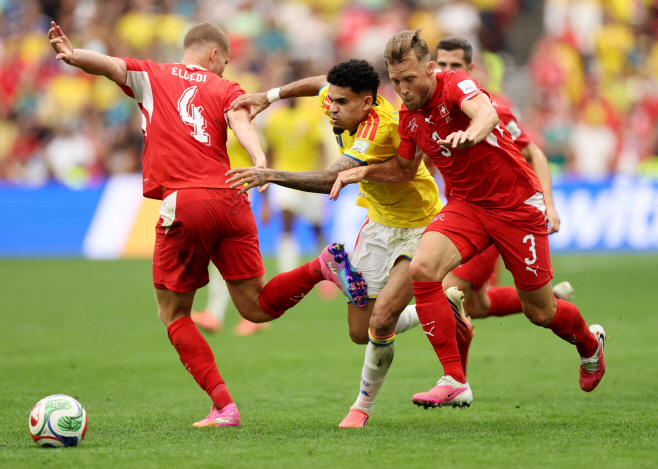 FOI-SOC-SPO-WCS-SWITZERLAND-V-COLOMBIA:-ROUND-OF-16-FIFA-WORLD