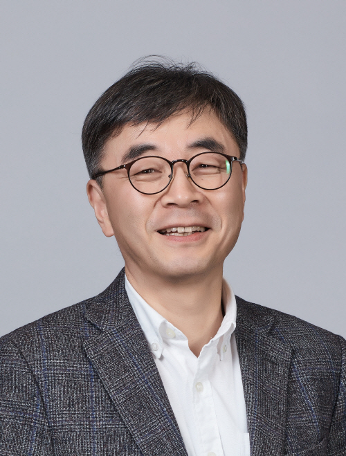 사진1. 신설된 효성 AI융합연구원 초대원장으로 선임된 맹성현 카이스트 명예교수