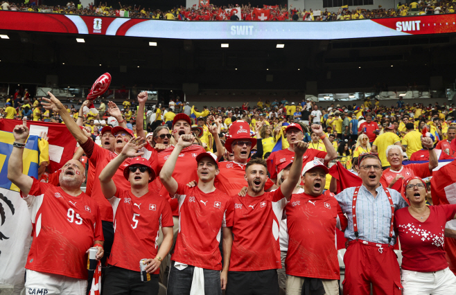 (SP)CANADA-VANCOUVER-FOOTBALL-FIFA WORLD CUP-ROUND OF 16-SUI VS COL