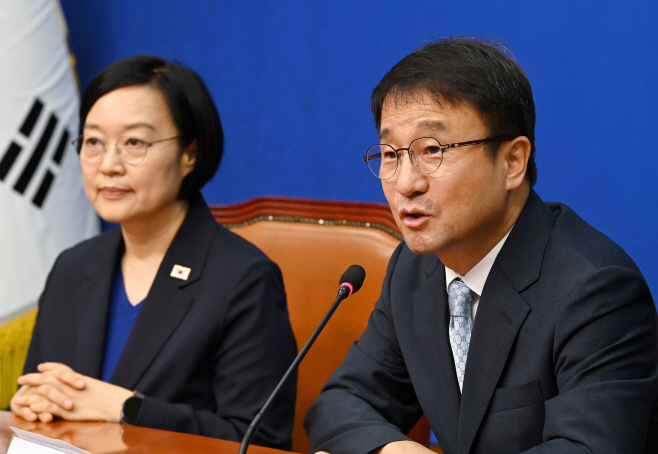 한성숙 총리, 한병도 민주당 대표 직무대행 예방