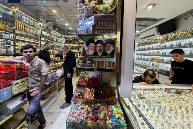 IRAN-US-ISRAEL-WAR-FUNERAL