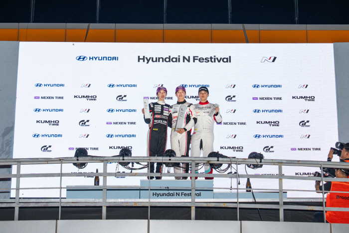 [사진1] 현대 N 페스티벌 3라운드 RACE 2 포디움 사진