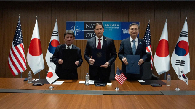 서명식 사진