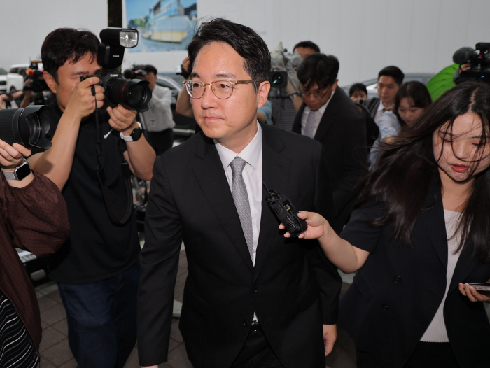 '김건희 수사 무마 의혹' 심우정 전 검찰총장 출석