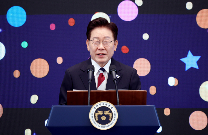 인사말하는 이재명 대통령