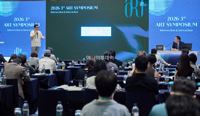 [이미지] 파마리서치, 부산서 ‘2026 아트 심포지엄’ 성료… 최신 에스테틱 트렌드 논의