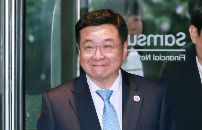 삼성 준감위 참석하는 이찬희 위원장<YONHAP NO-3359>