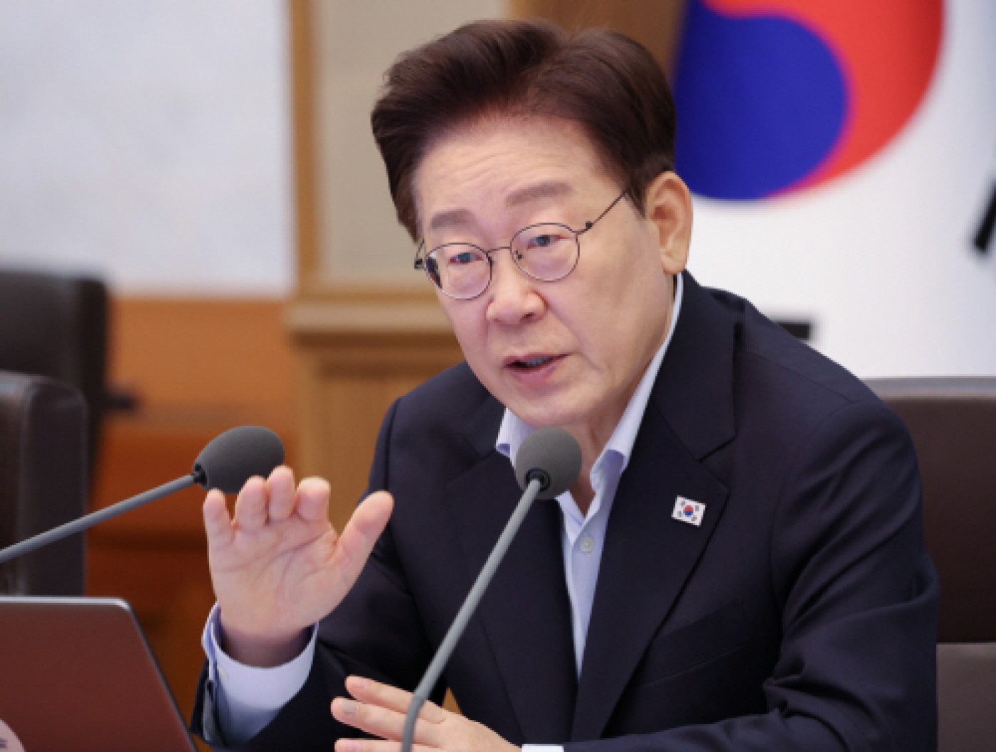 이재명 대통령, 국무회의 발언<YONHAP NO-2195>
