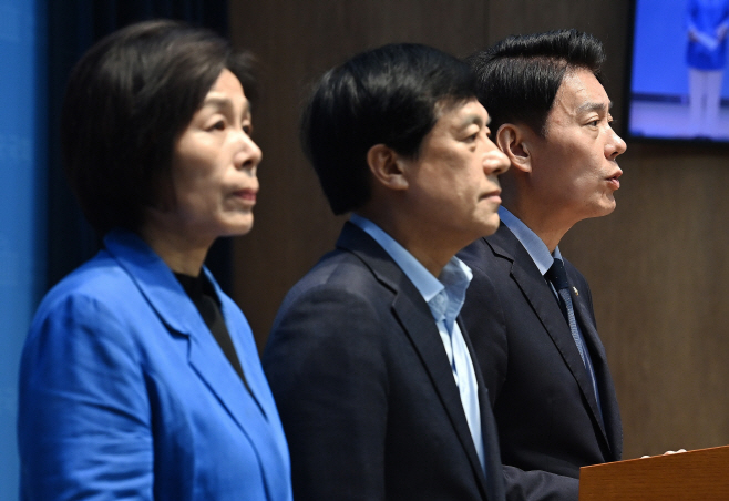 친청계, 신천지 의혹 기자회견