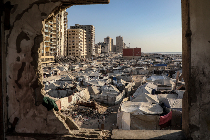 MIDEAST-GAZA CITY-DISPLACED PEOPLE