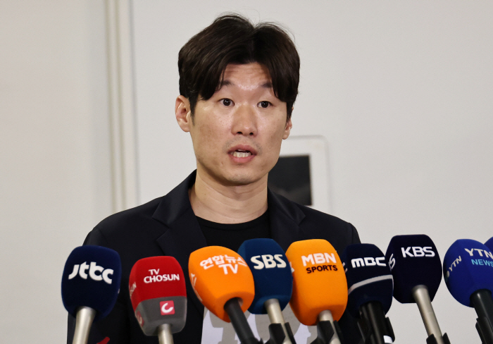 K-축구 혁신위 4차 회의 브리핑하는 박지성 공동위원장