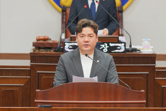 포천시의회 김현규 의원, 반복되는 조직개편 지적…“철저한 조직진단 선행해야”(5분 자유발언)