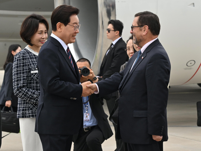 이재명 대통령, 칠레 도착