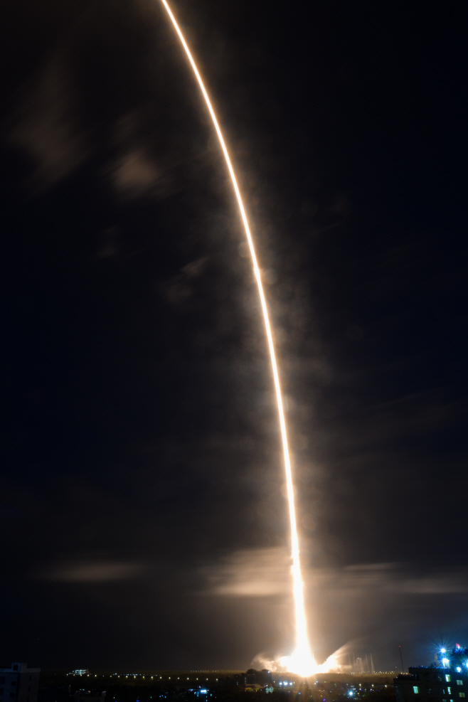 (EyesOnSci) CHINA-HAINAN-WENCHANG-SATELLITE-LAUNCH (CN)