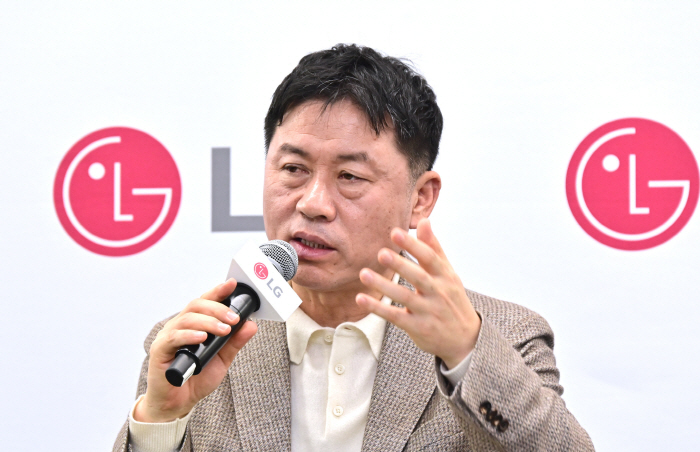 [사진1]LG전자 류재철 CEO (2)