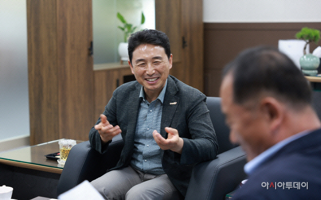 이남오