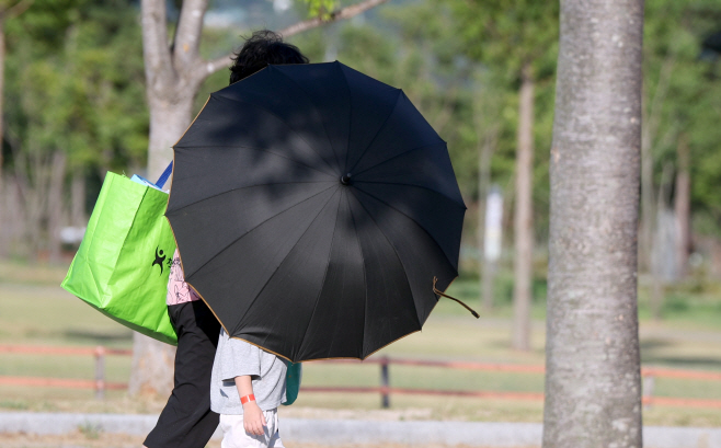 양산 낮 최고…40.3도<YONHAP NO-5139>