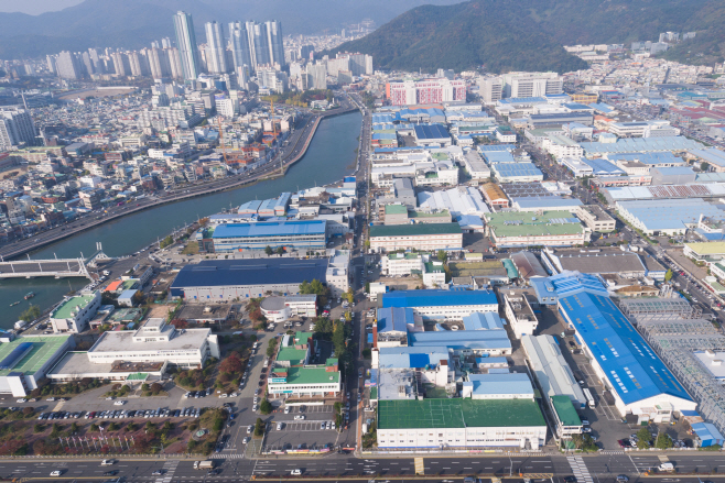 1-2 마산자유무역지역 전경