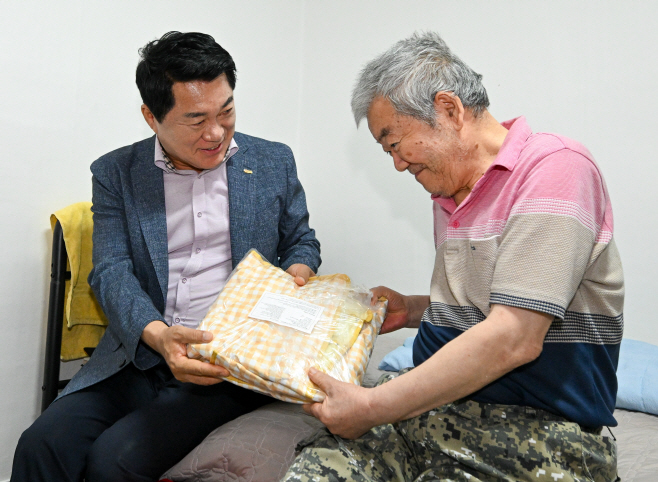 박준희 관악구청장, 폭염 대비 취약계층 시설 방문