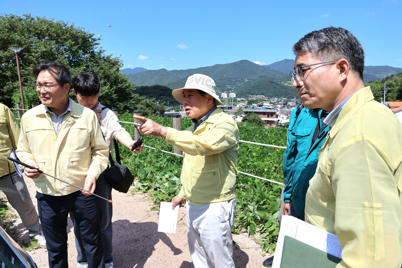양산시장 농축산가 현장행정1