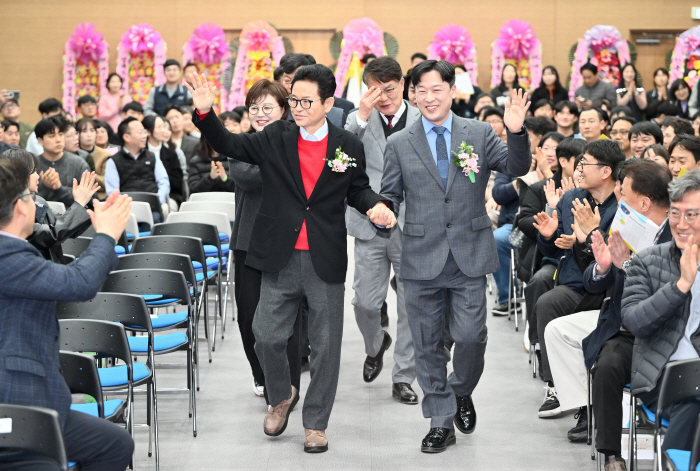 경북도청공무원노조_12기출범식