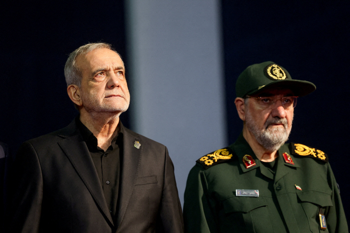 IRAN-CRISIS/REZAEI