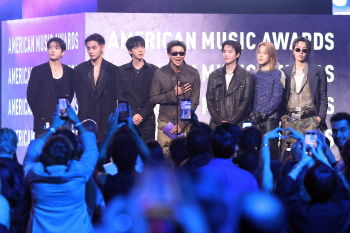 FILES-SKOREA-US-MUSIC-ENTERTAINMENT