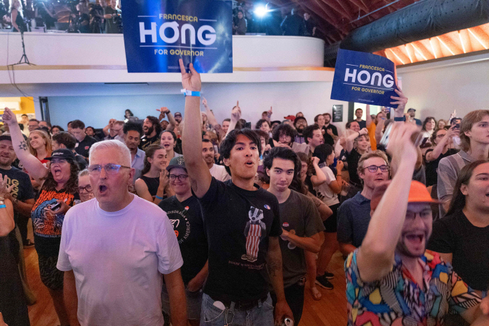 US-WISCONSIN-GUBERNATORIAL-CANDIDATE-FRANCESCA-HONG-HOLDS-HER-PR