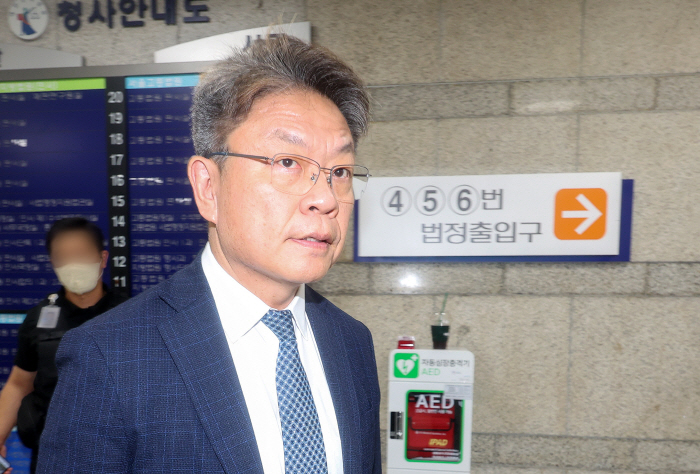 영장실질심사 출석하는 이시원 전 대통령실 공직기강비서관