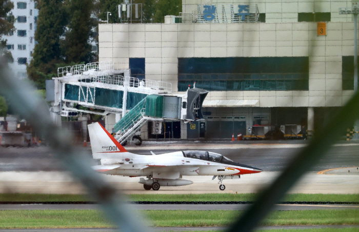 광주군공항 기능 他기지로 임시배치<YONHAP NO-2896>