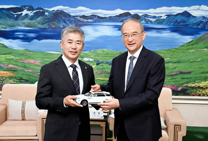 조철기 충남도의회 의장, 황창 당서기 접견