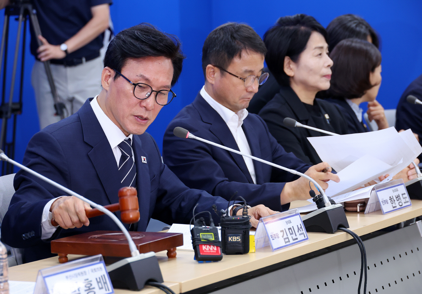 민주당 김민석 지도부 부산서 첫 최고위<YONHAP NO-2613>