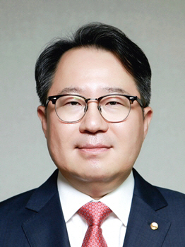 사진(권민수 신임 부총재)