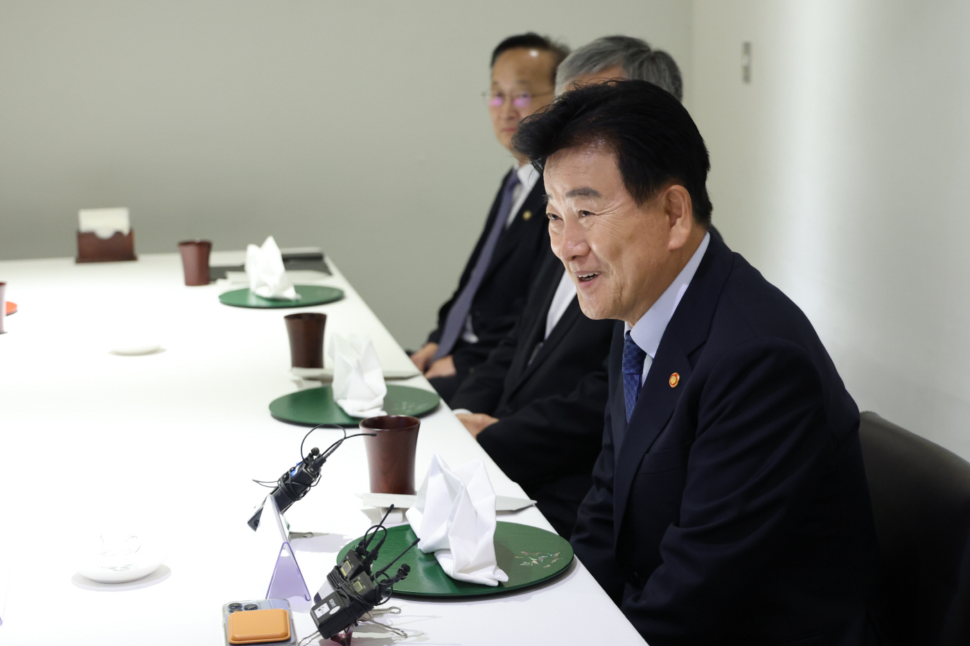 인사말하는 정동영 통일부 장관<YONHAP NO-3373>