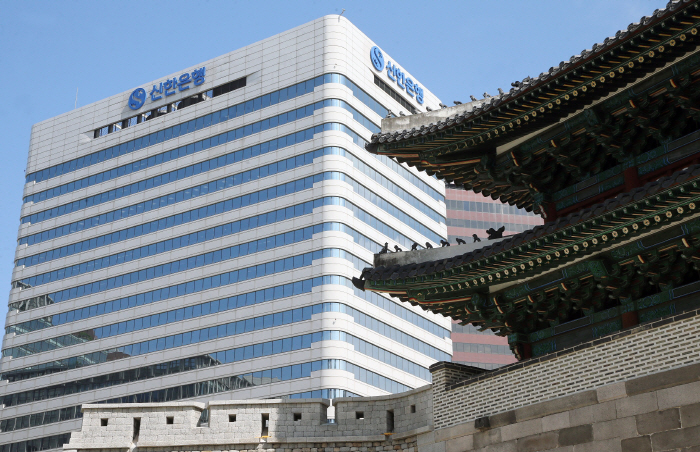 [보도자료 이미지]신한은행, 신한인증서 가입자 1300만 명 돌파