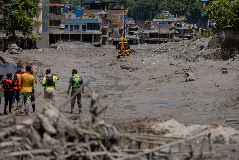 NEPAL-NUWAKOT-FLASH FLOOD-AFTERMATH <YONHAP NO-2277> (XINHUA)