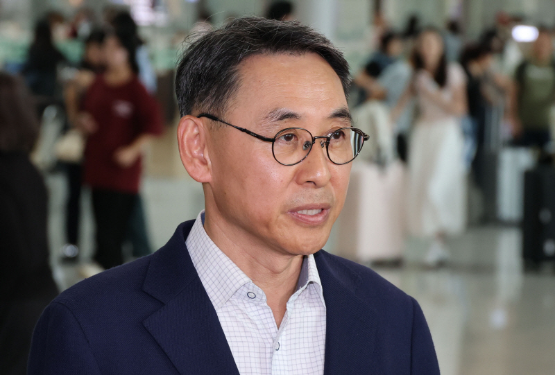 발언하는 정연인 대표이사<YONHAP NO-4036>
