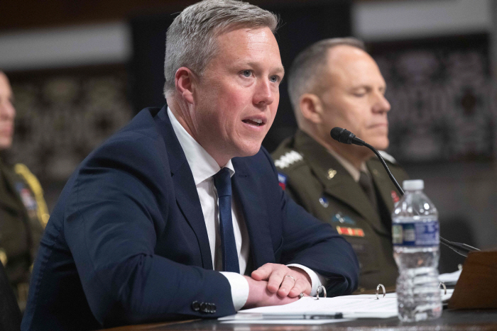 FILES-US-POLITICS-DEFENSE-ARMY-DRISCOLL