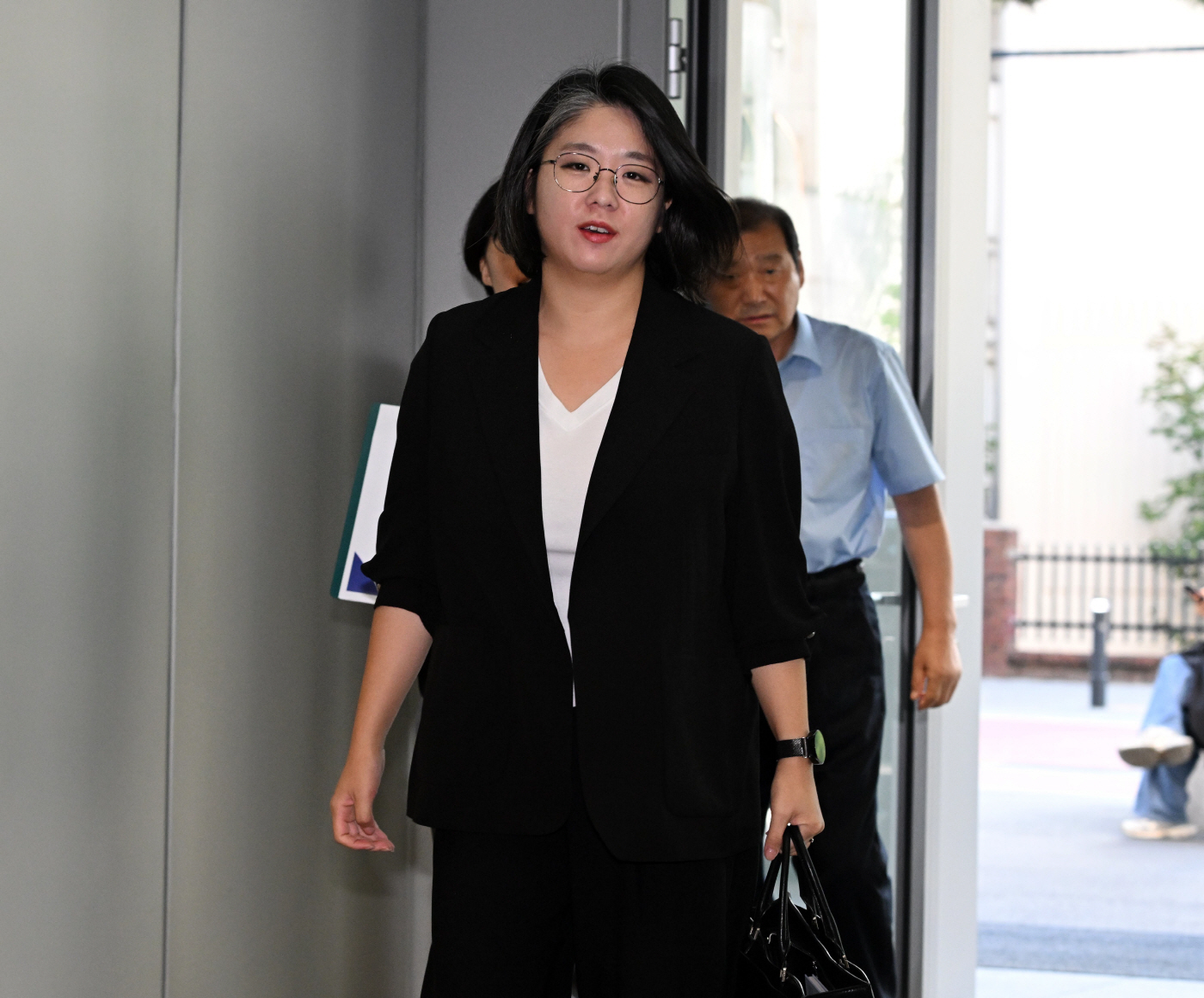 용혜인 성평등가족부 장관 후보자 출근