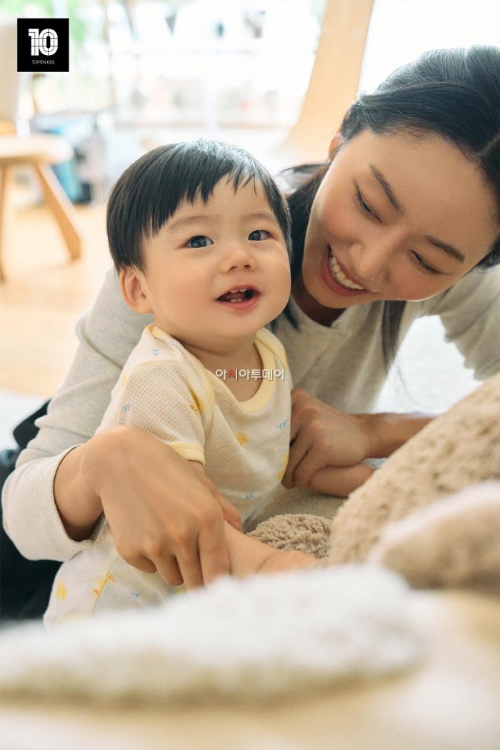 [사진2] 신성통상 탑텐키즈 ‘우리 아이의 첫 바디수트’ 브랜드 콘텐츠