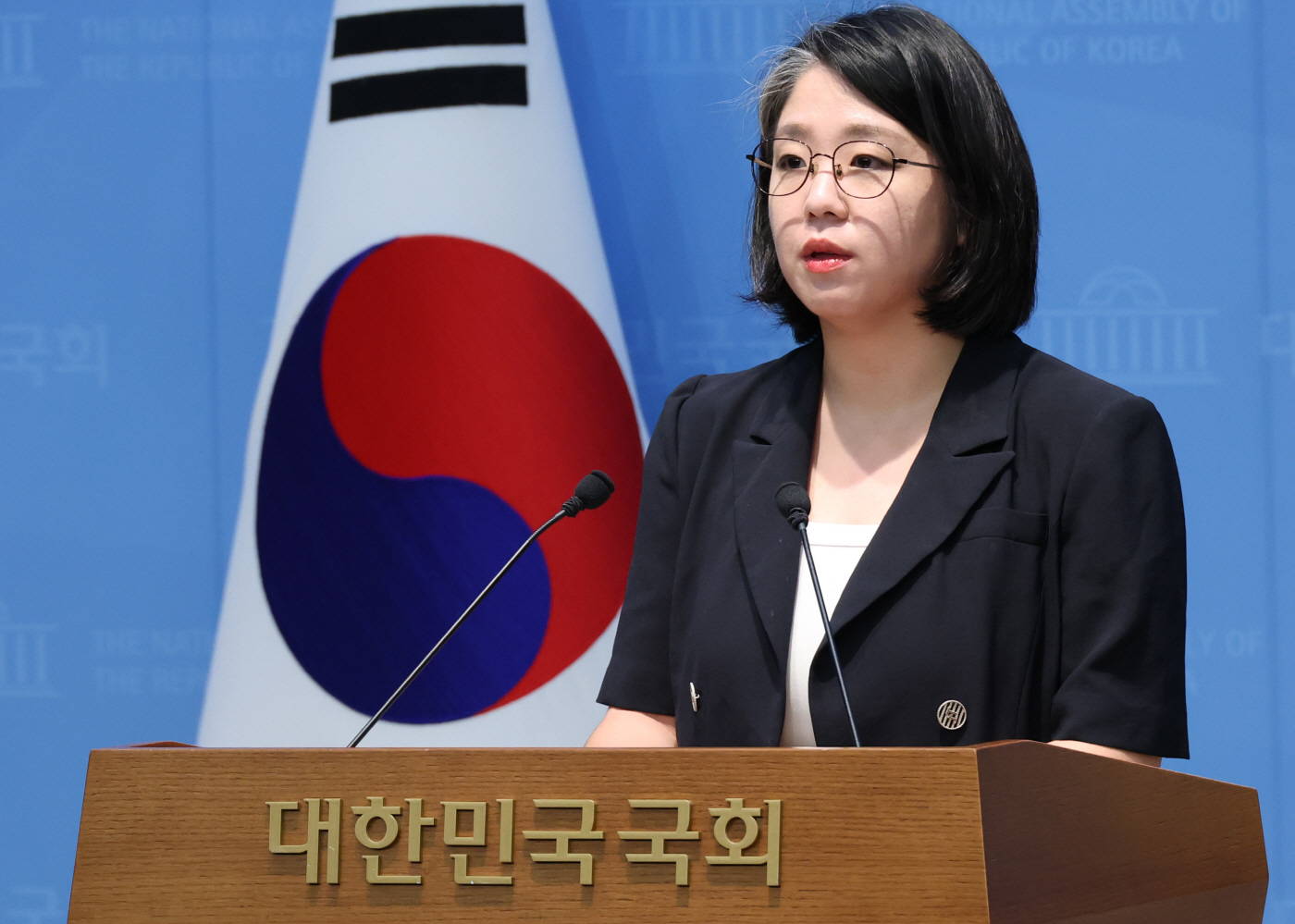 기자회견 하는 용혜인 성평등가족부 장관 후보자<YONHAP NO-4279>