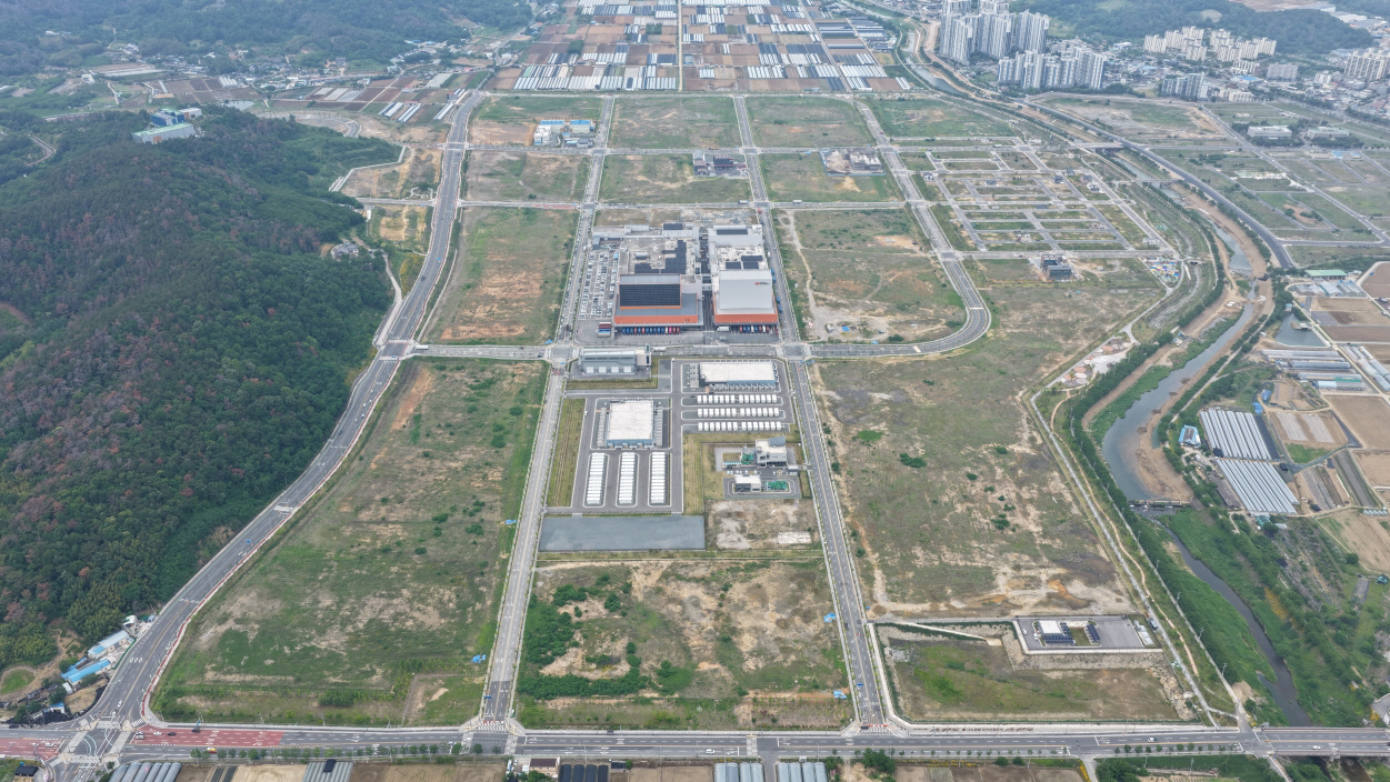 20260922-밀양나노융합국가산단, 미래산업 성장거점으로 도약(1)