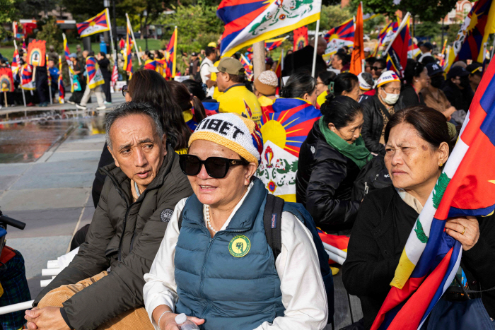 US-PROTESTERS-DEMONSTRATE-AGAINST-CHINA-DURING-XI-VISIT-IN-WASHI