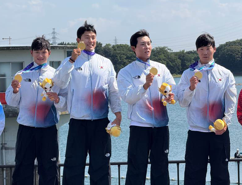 한국 카누 사상 첫 K4 '금빛 축포'