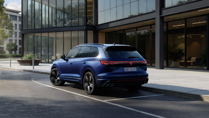 Volkswagen Touareg 껮INAL EDITION