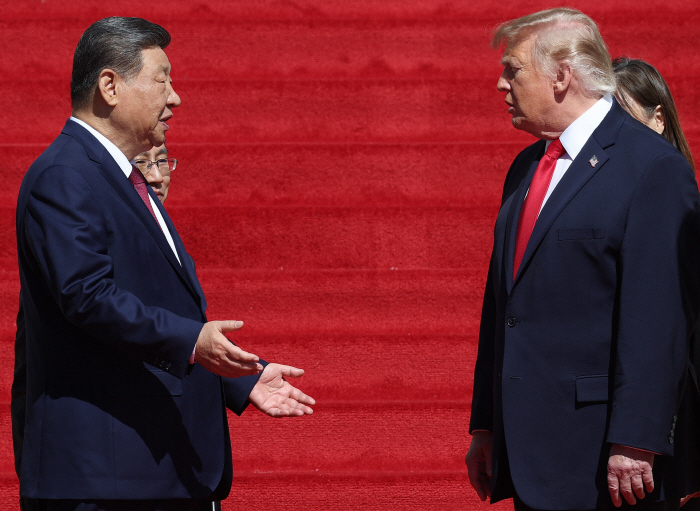 US-PRESIDENT-TRUMP-HOSTS-CHINESE-PRESIDENT-XI-JINPING-FOR-A-STAT