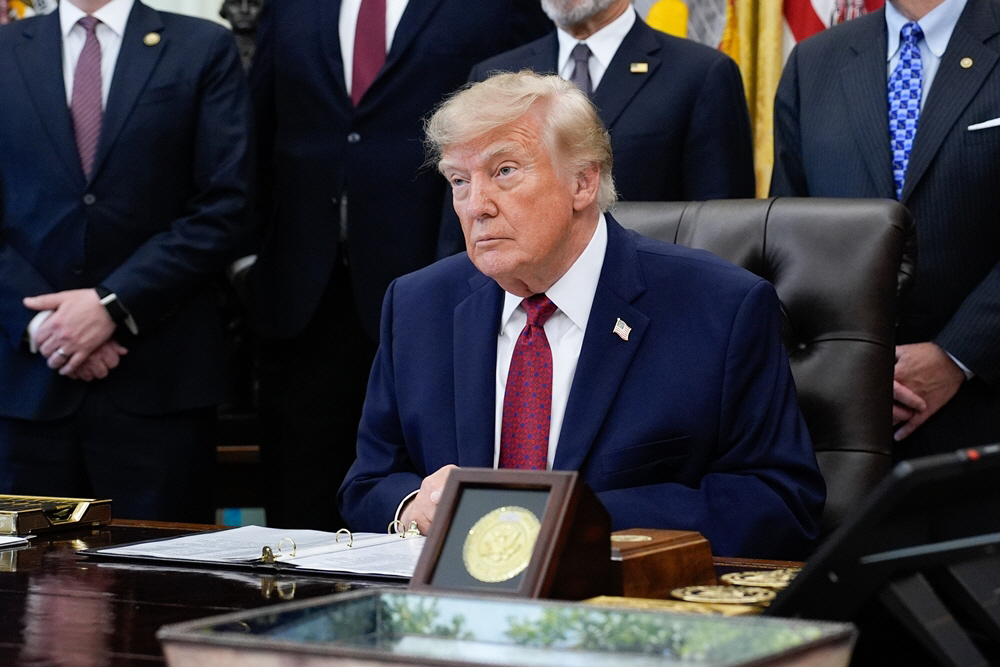 USA WHITE HOUSE TRUMP <YONHAP NO-1938> (EPA)