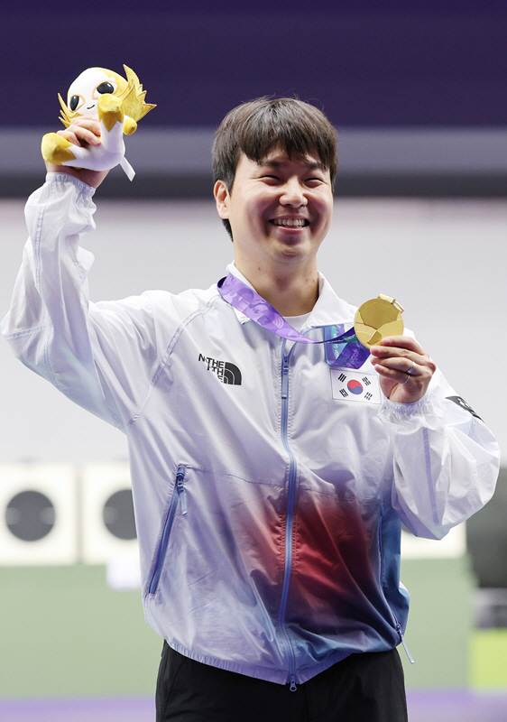 이건혁