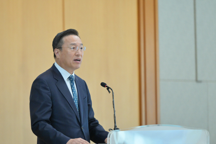 이정형 검찰총장 직무대행